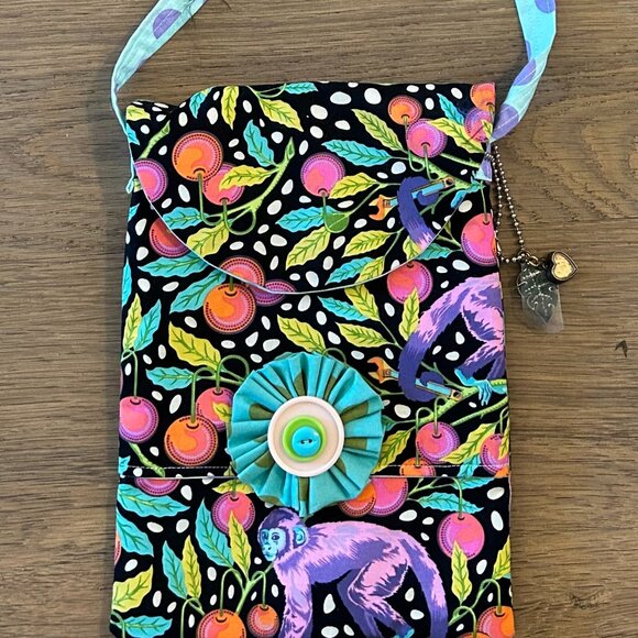 Artisan Made Small Tula Pink Fabric Shoulder Bag - Picture 4 of 5